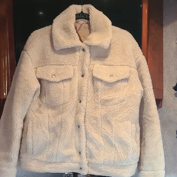 Free People Sherpa Trucker Jacket Size small - Picture 1 of 15